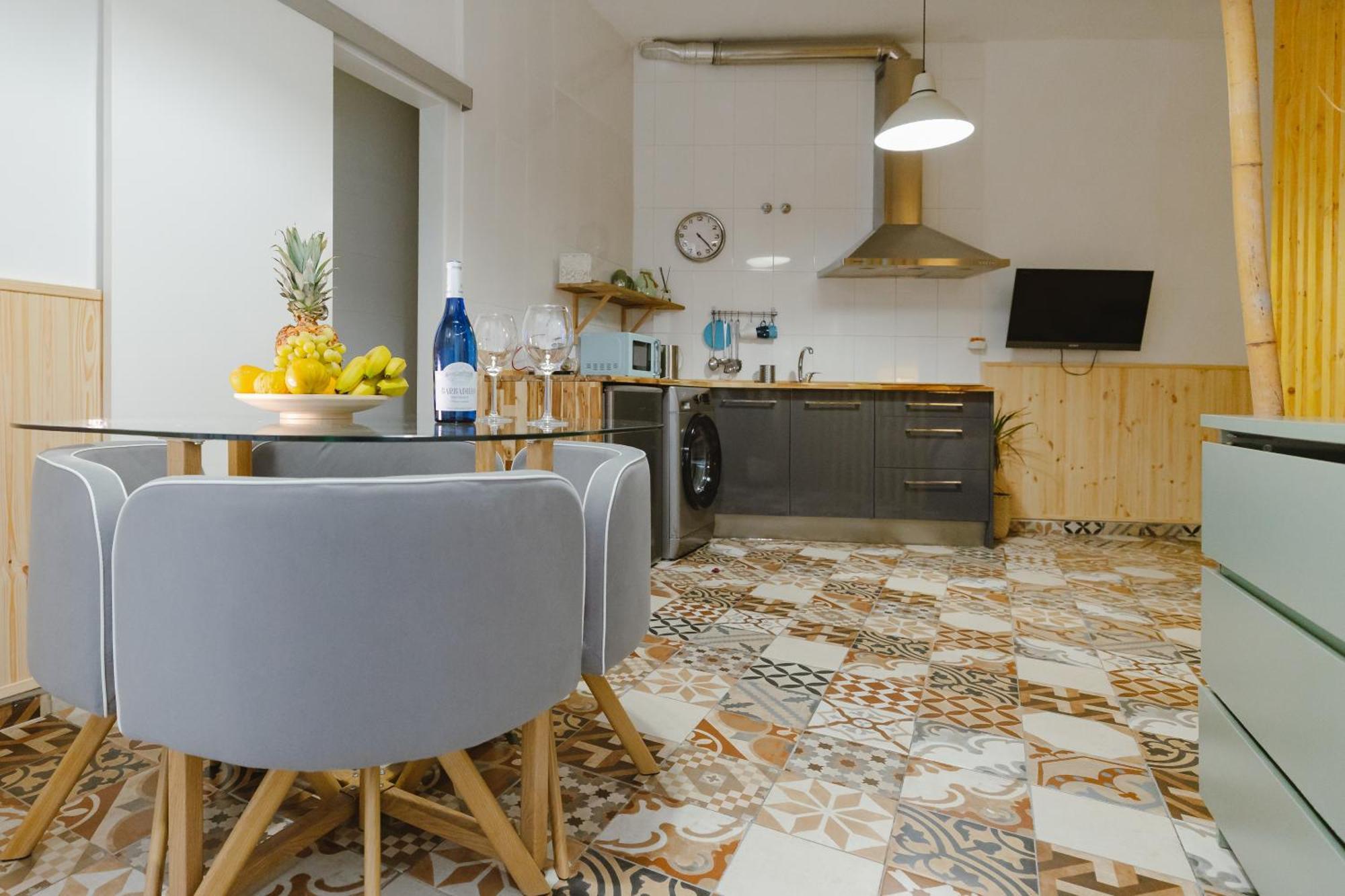 Letsmalaga - Lovely Studio In Malaga Centre 외부 사진